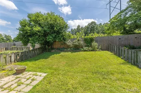 Exterior - 3 Shadowbrook Dr, Poplar Bluff, MO 63901 photo 4 of 7