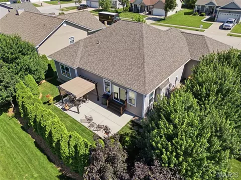View/Area - 608 Willowbrook Way, O'fallon, IL 62269 photo 4 of 4