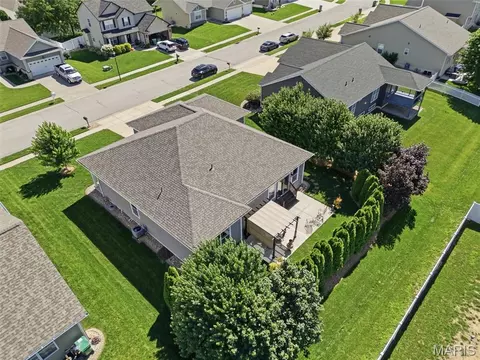 View/Area - 608 Willowbrook Way, O'fallon, IL 62269 photo 3 of 4