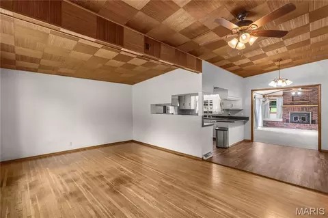 Living - 1131 Corinne St, Jackson, MO 63755 photo 6 of 6