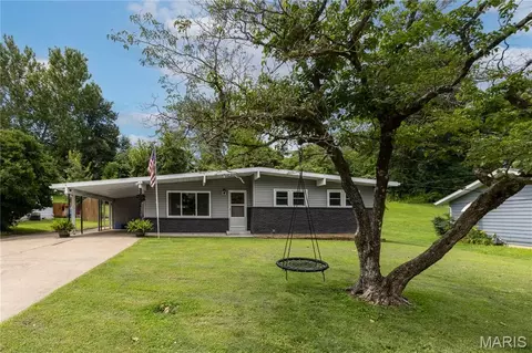Exterior - 1131 Corinne St, Jackson, MO 63755 photo 9 of 9