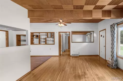 Living - 1131 Corinne St, Jackson, MO 63755 photo 5 of 6