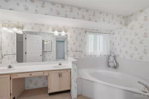 Bath - 2082 Hackmann Estates Dr, Saint Charles, MO 63303 photo 1 of 1