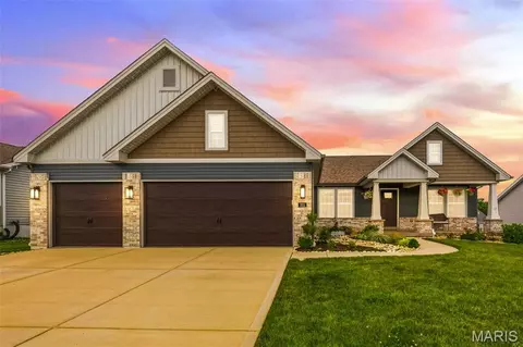 311 Carolyn Cir, Wright City, MO 63390