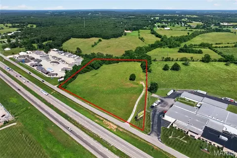 308 Mm Hwy # A, Lebanon, MO 65536