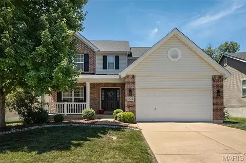 1249 Woodside Dr, Arnold, MO 63010