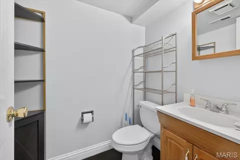 Bath - 158 Beard Dr #C, Eureka, MO 63025 photo 4 of 4