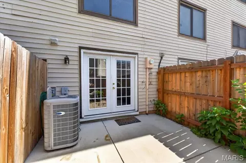 Exterior - 158 Beard Dr #C, Eureka, MO 63025 photo 4 of 6