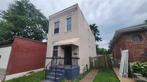 2202 Osage St, Saint Louis, MO 63118