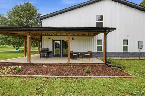 100 Briley Cir, Jonesburg, MO 63351