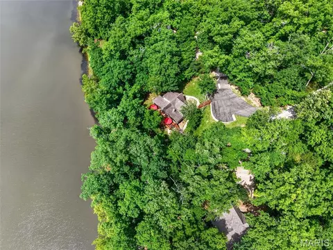 1209 Whitetail Woods Dr, Innsbrook, MO 63390