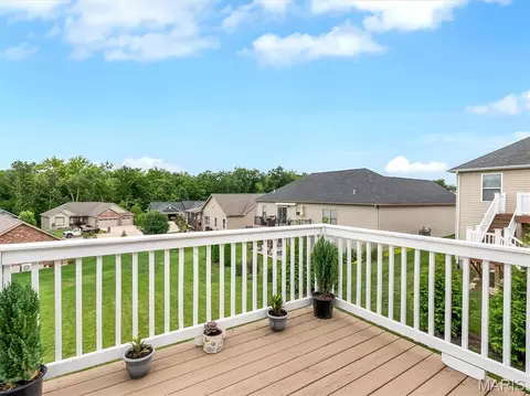 Exterior - 2798 Moon Crest Ct, Washington, MO 63090 photo 5 of 20