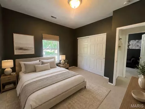 Bedroom - 321 Hawks View Dr, O'fallon, MO 63368 photo 2 of 2