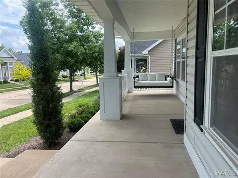 Exterior - 321 Hawks View Dr, O'fallon, MO 63368 photo 5 of 6
