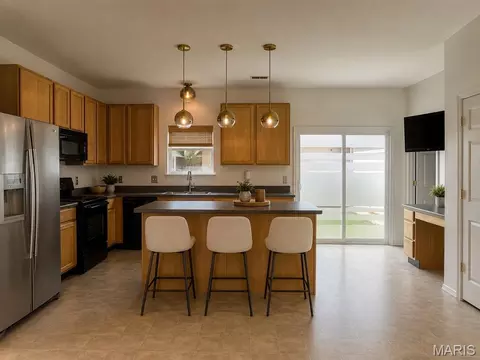Kitchen - 321 Hawks View Dr, O'fallon, MO 63368 photo 1 of 2