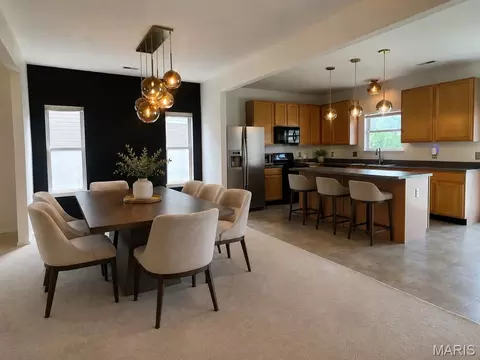Dining - 321 Hawks View Dr, O'fallon, MO 63368 photo 1 of 1