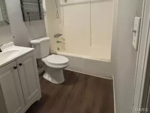 Bath - 39705 Bernard Rd, Malden, MO 63863 photo 3 of 4