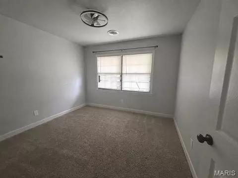 Bedroom - 39705 Bernard Rd, Malden, MO 63863 photo 2 of 3