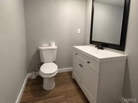 Bath - 39705 Bernard Rd, Malden, MO 63863 photo 2 of 4