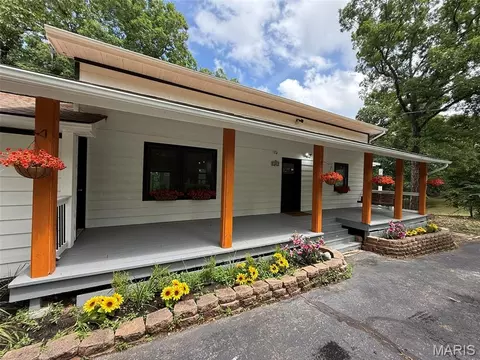 105 Grand Oaks Est, Sullivan, MO 63080