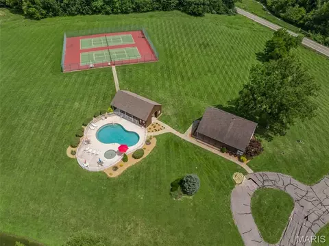 Exterior - 208 Berg Crossing Dr, Augusta, MO 63332 photo 19 of 21