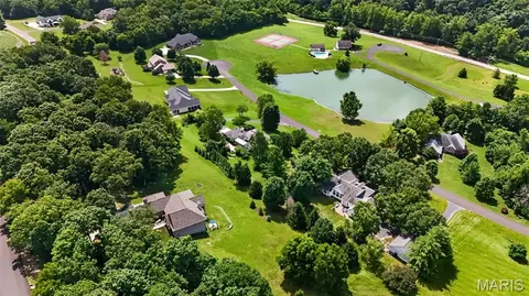View/Area - 208 Berg Crossing Dr, Augusta, MO 63332 photo 7 of 9