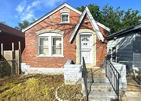 4936 Harney Ave, Saint Louis, MO 63115
