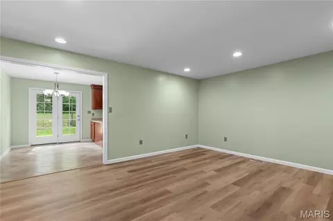 Living - 3752 Sunrise Dr, Pacific, MO 63069 photo 1 of 1