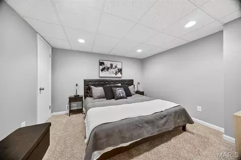 Bedroom - 375 Novara Dr, Ballwin, MO 63021 photo 6 of 7