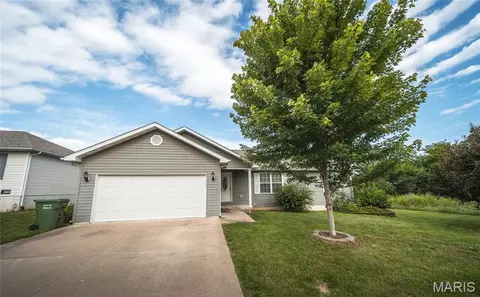 Exterior - 545 Maplewood Dr, Rolla, MO 65401 photo 1 of 6