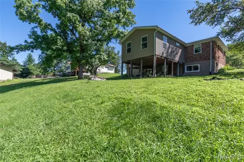 Exterior - 3637 Blecha Rd, Imperial, MO 63052 photo 4 of 6