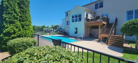 Exterior - 535 Garrick Pl, O'fallon, MO 63368 photo 9 of 18