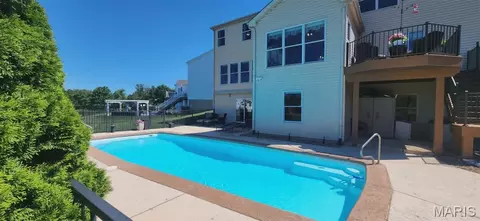 Exterior - 535 Garrick Pl, O'fallon, MO 63368 photo 10 of 18