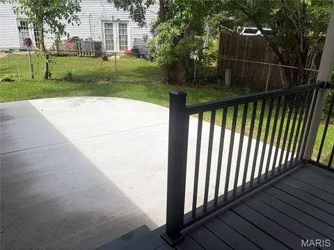 33 Cedar Dr, Pacific, MO 63069 photo 26