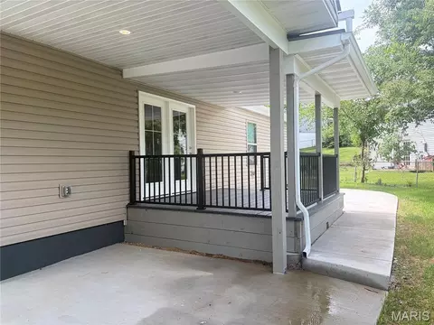 33 Cedar Dr, Pacific, MO 63069 photo 29