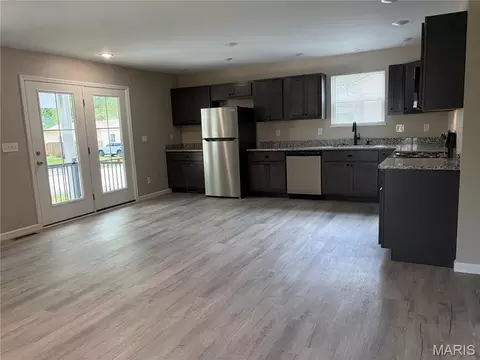 33 Cedar Dr, Pacific, MO 63069 photo 8