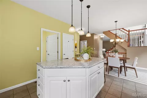 614 Whispering Willows Ct, Ballwin, MO 63021 photo 29