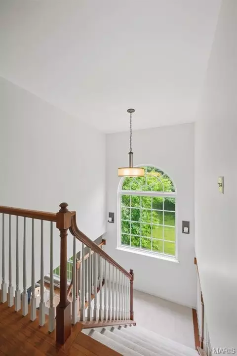 614 Whispering Willows Ct, Ballwin, MO 63021 photo 44