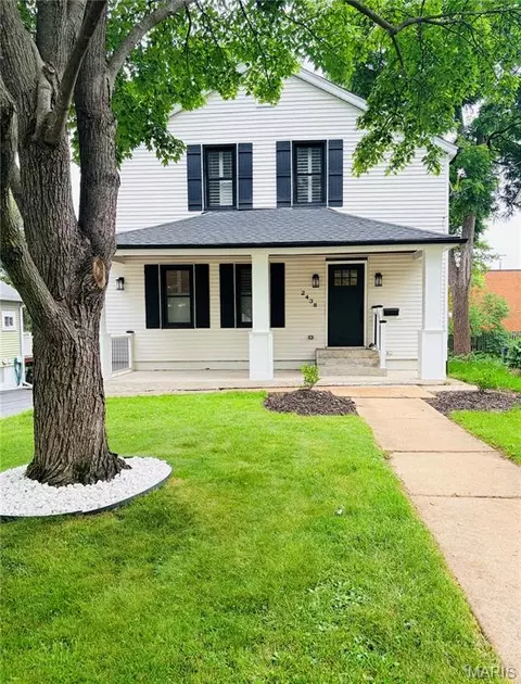 2438 Annalee Ave, Brentwood, MO 63144