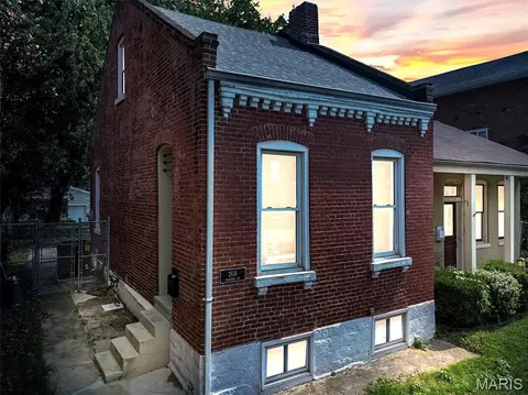 2618 Missouri Ave, Saint Louis, MO 63118