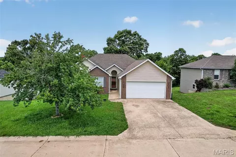 215 Settlers Pass, Waynesville, MO 65583