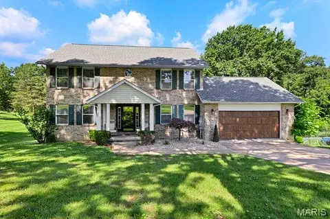 18 Hoffert St, Union, MO 63084