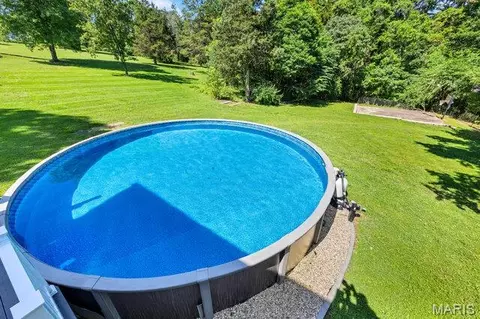 Exterior - 18 Hoffert St, Union, MO 63084 photo 6 of 15