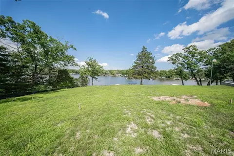 2000 Lakeshore Dr, Cuba, MO 65453 photo 5
