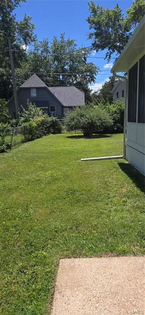 Exterior - 8 Redbud Ln, Rolla, MO 65401 photo 2 of 5