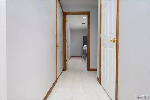 Entry Way - 160 Sawmill Rd, Saint Robert, MO 65584 photo 3 of 6