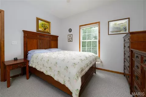 Bedroom - 160 Sawmill Rd, Saint Robert, MO 65584 photo 4 of 4