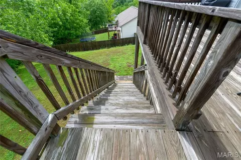 Exterior - 160 Sawmill Rd, Saint Robert, MO 65584 photo 3 of 6