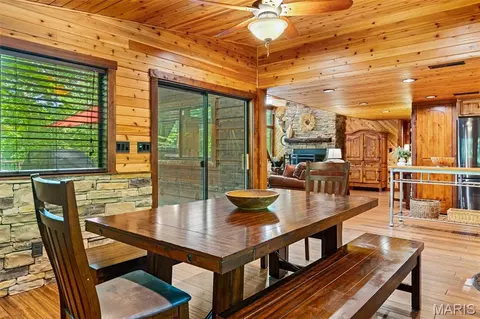 Dining - 632 Wunderbar Point Dr, Innsbrook, MO 63390 photo 1 of 2