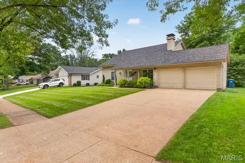 Exterior - 1420 Mautenne Dr, Manchester, MO 63021 photo 2 of 11